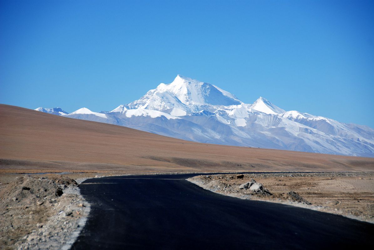 43 Gurla Mandhata From Final Few KM Of Road Before Seeing Mount Kailash Gurla Mandhata (7728m) comes into view as we drive from Gung Gyu Tso Lake the final km to the first view of Mount Kailash.